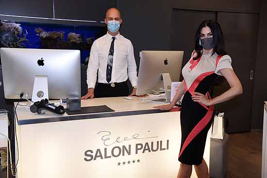 Jeannette Graf im Salon Pauli (©Foto: Martin Schmitz)